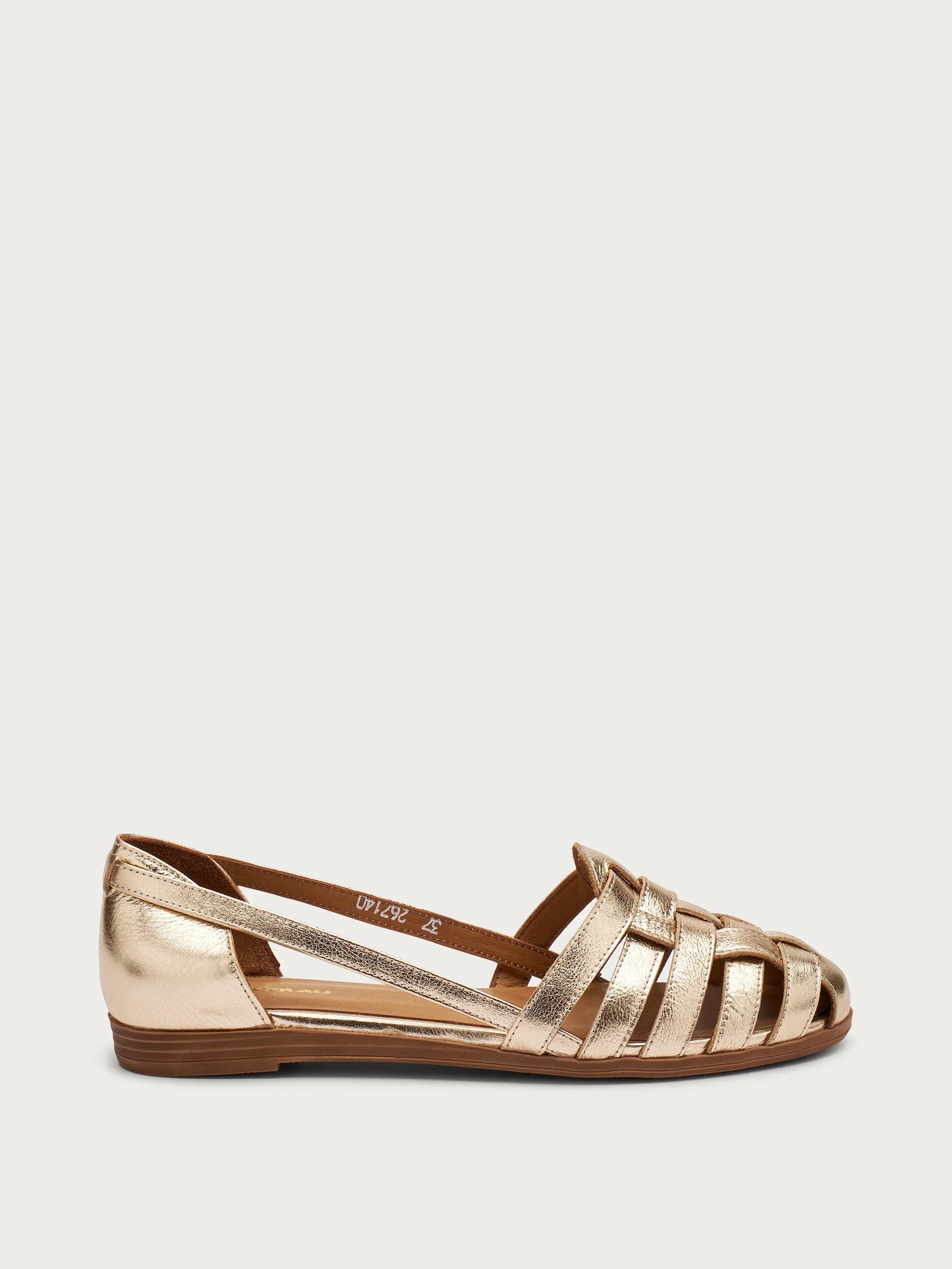 Sandalo donna flat intrecciato in pelle oro con punta chiusa, stile elegante Made in Italy