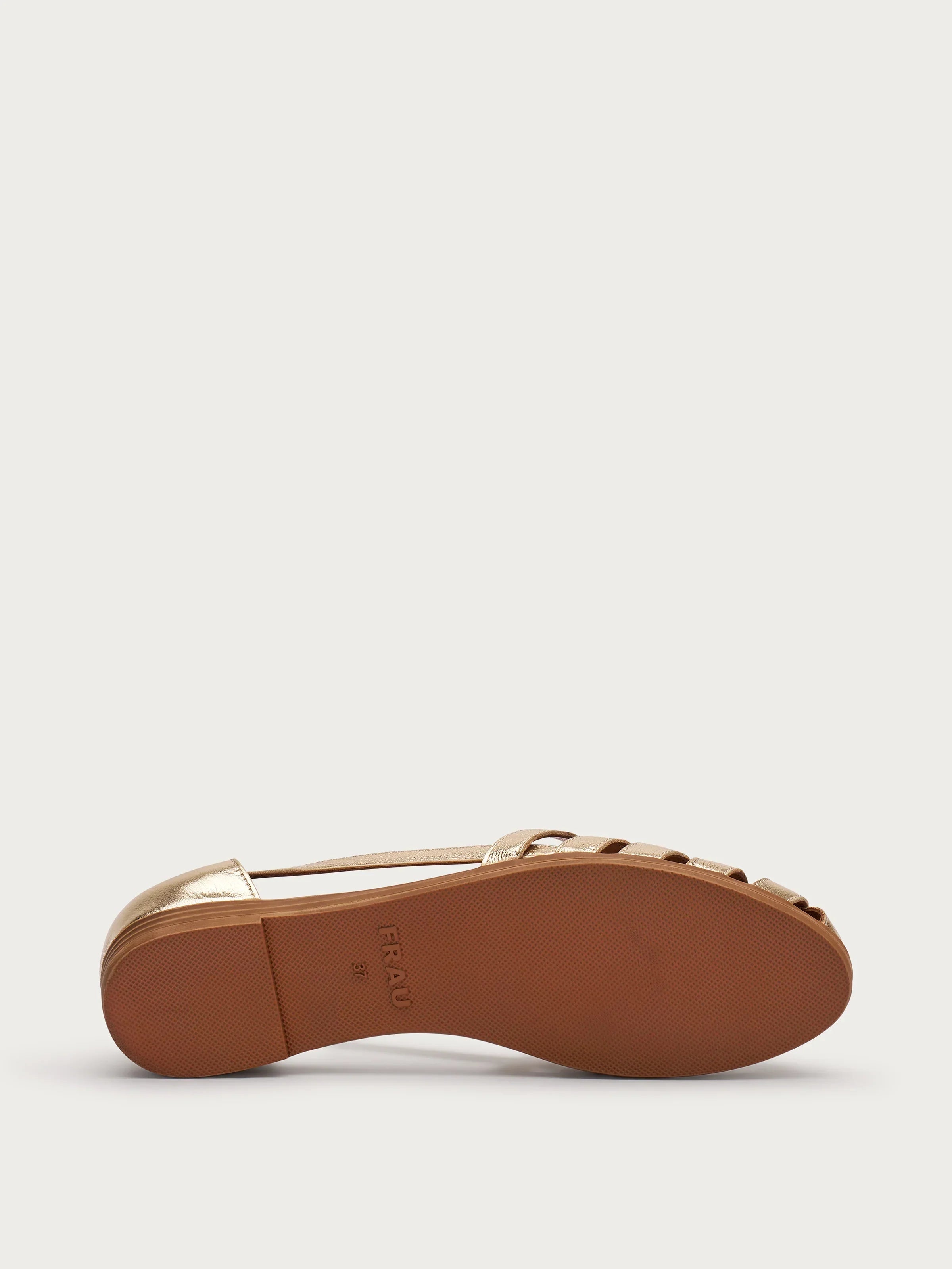 Suola di sandalo donna color oro con dettagli intrecciati, moda calzature estive eleganti