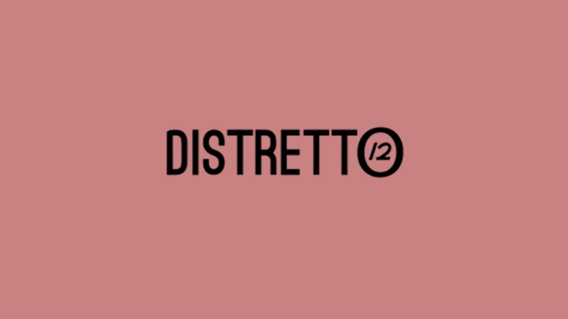 Logo Distretto 12 su sfondo rosa, moda abbigliamento uomo donna, stile moderno