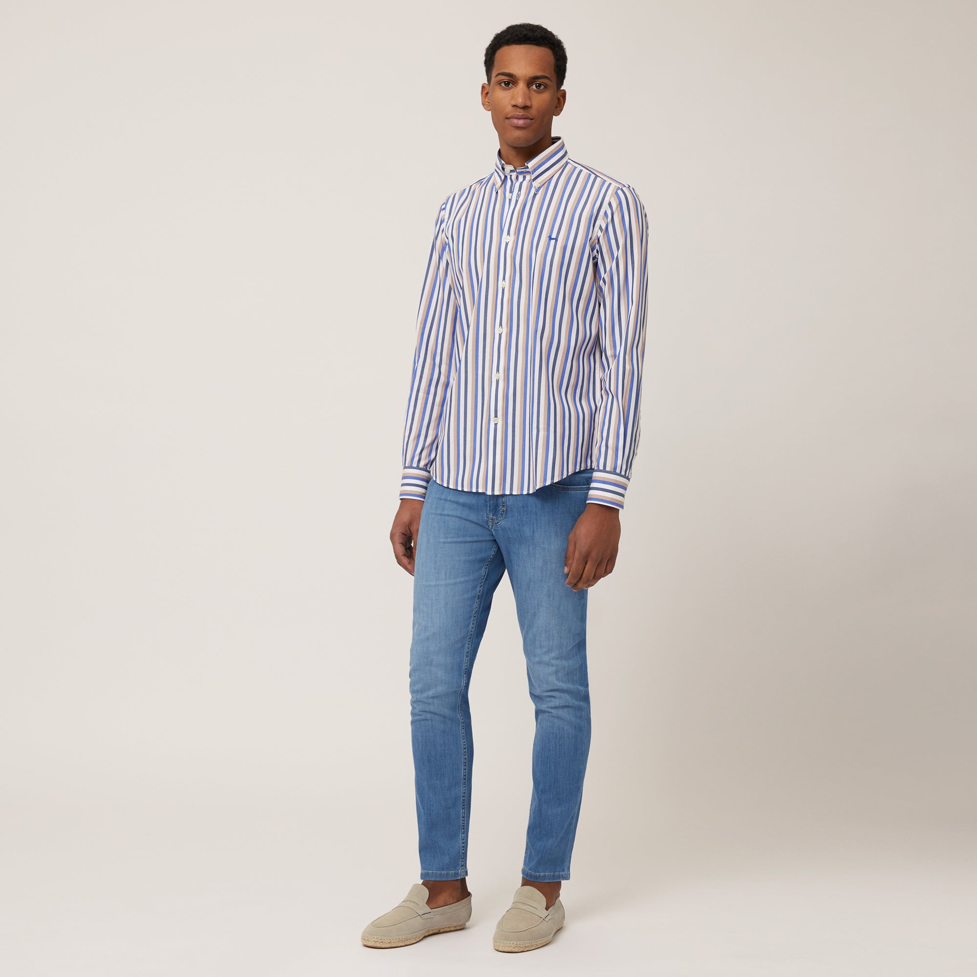 Harmont&Blaine CRN011012805B 230