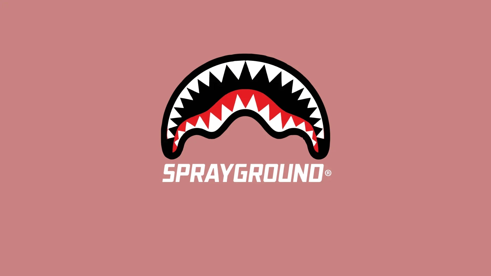 Logo Sprayground con mascella di squalo stilizzata su sfondo rosa, moda e accessori streetwear.