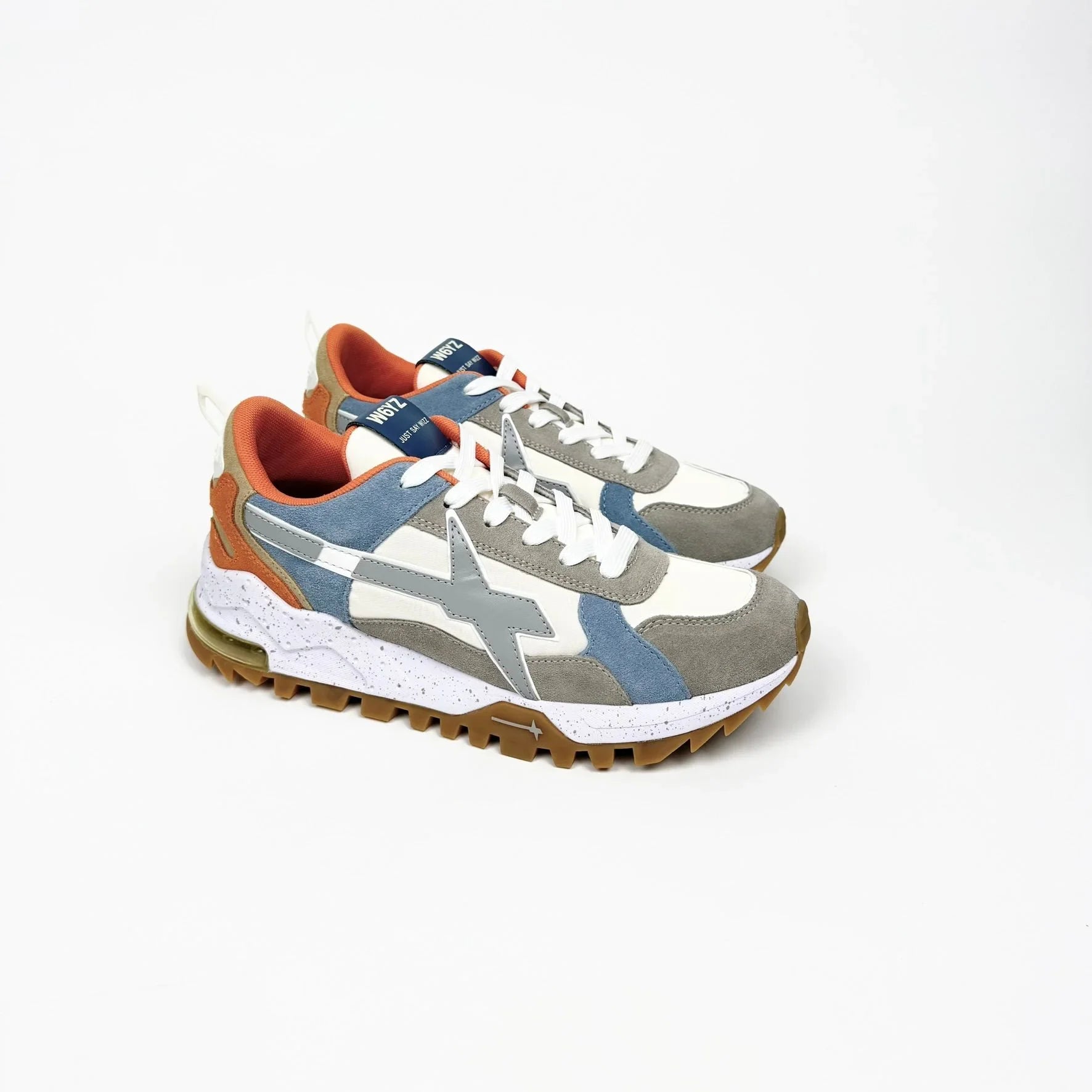 Sneakers uomo multicolore in suede, azzurro, grigio e arancione, suola chunky antiscivolo