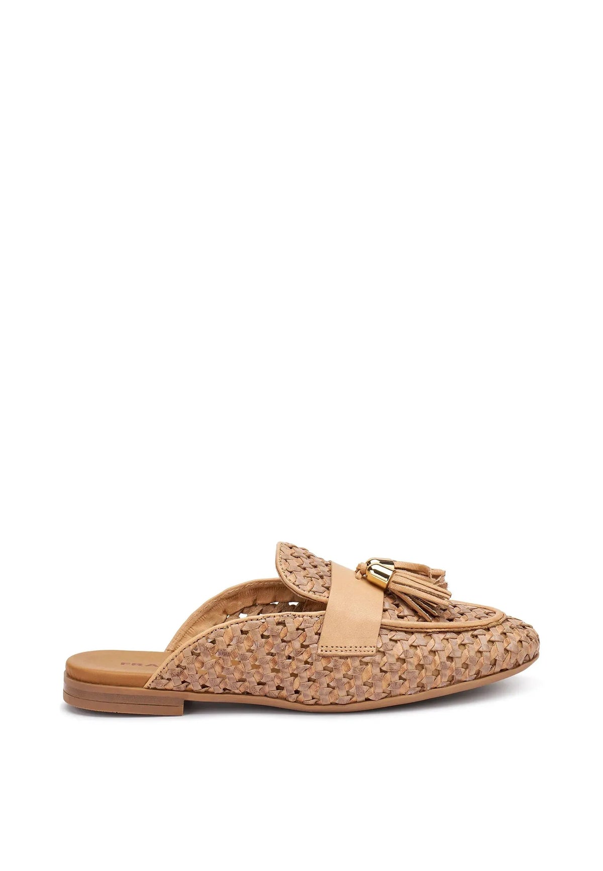 Mocassino sabot intrecciato beige da donna con nappine, accessorio dorato e suola piatta