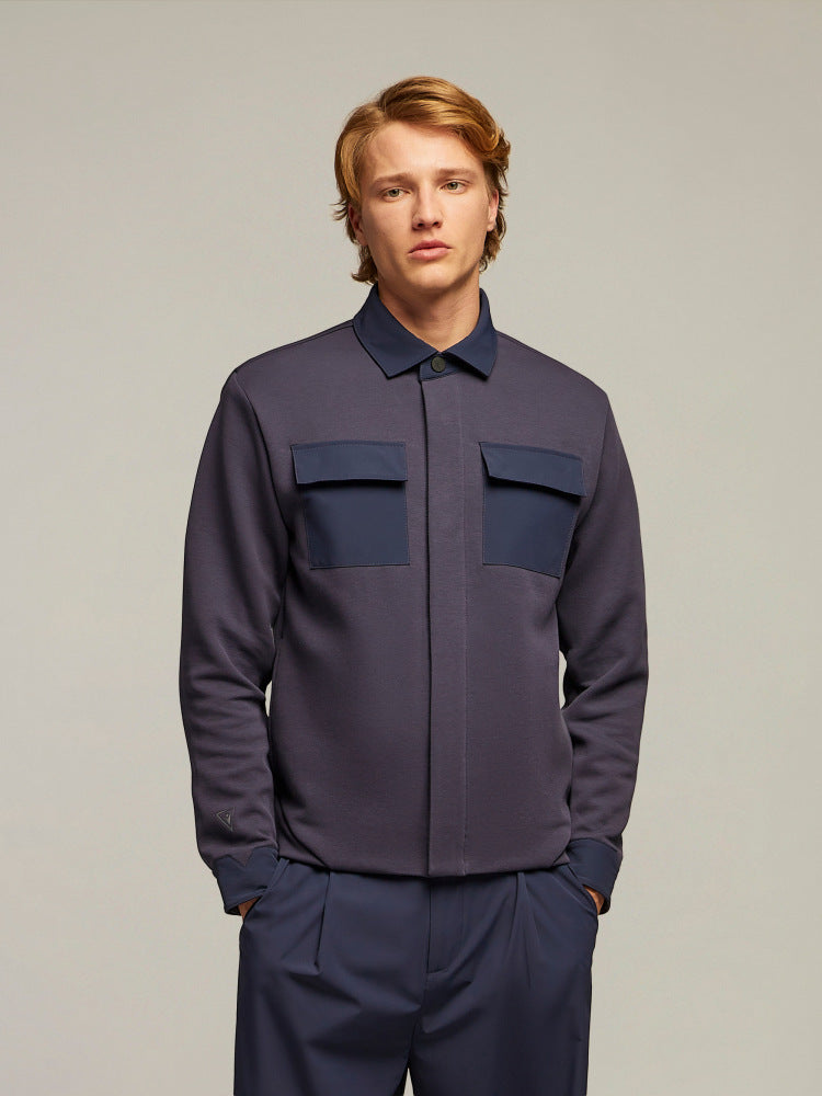 Giacca uomo blu scuro con tasche frontali e colletto classico, moda elegante uomo