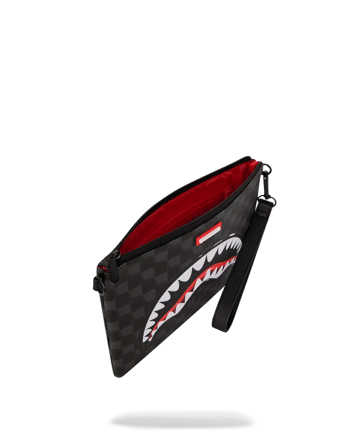 Pochette uomo nera a scacchi con interno rosso e disegno bocca di squalo, accessorio moda