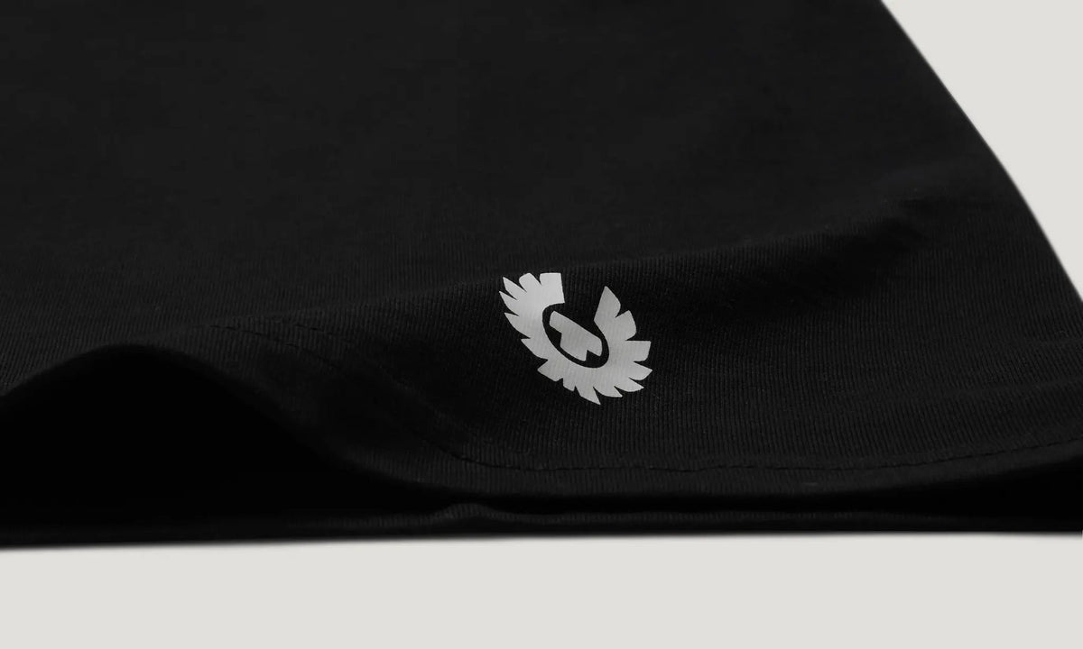 T-shirt con logo Belstaff colore Nero - Dettaglio texture cotone