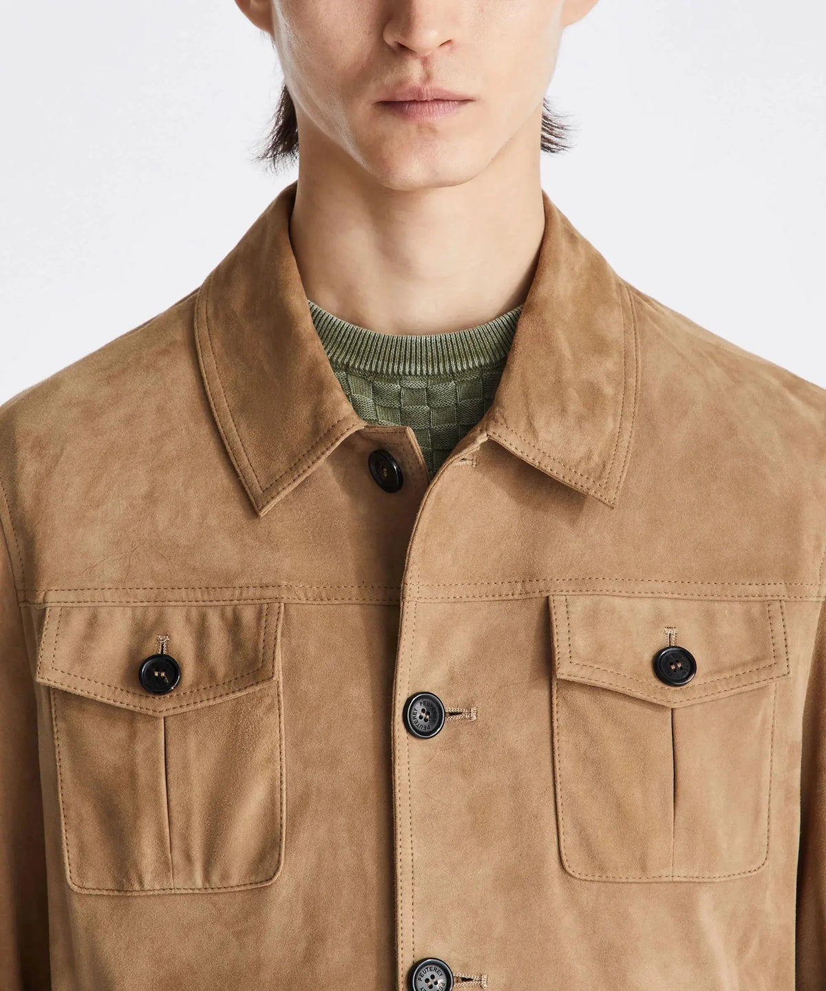 Giacca uomo cammello in suede con tasche frontali a bottoni, stile casual elegante