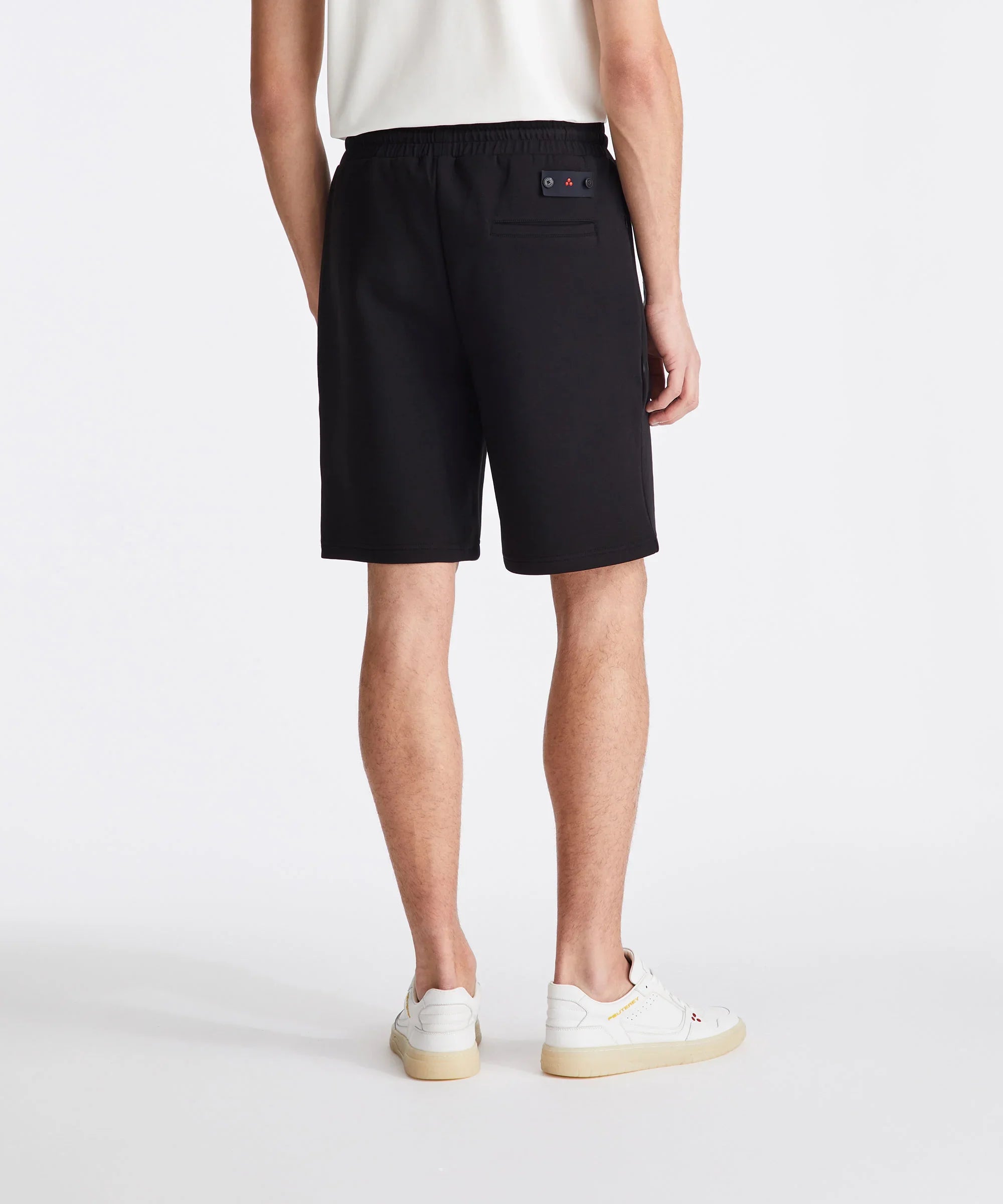 Pantaloncini uomo neri in cotone, vestibilità regular, tasca posteriore, look casual
