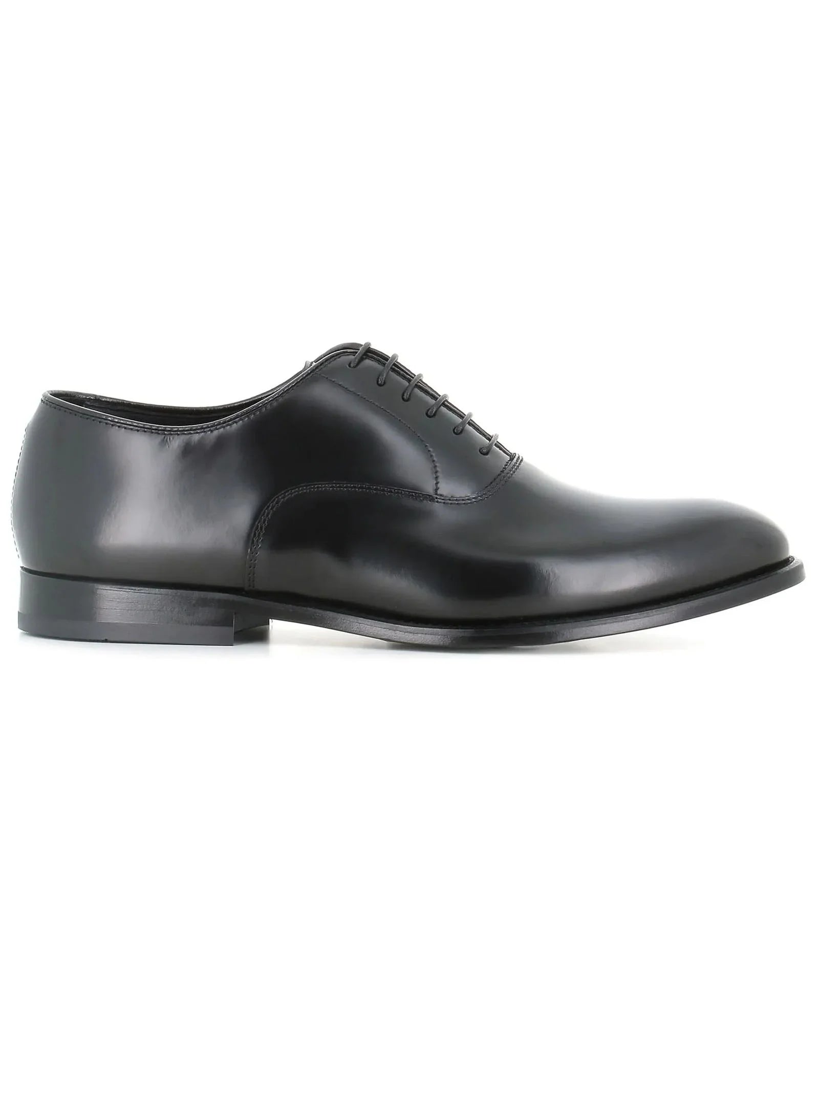 Scarpa stringata elegante uomo in pelle nera, stile Oxford classico, fondo basso