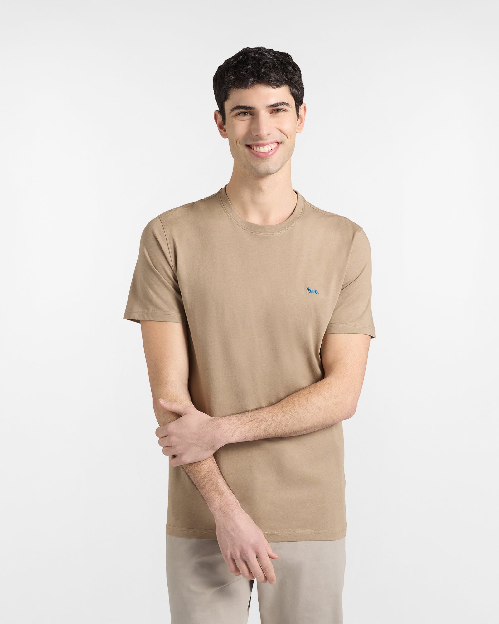 T-shirt basic Harmont&Blaine INQ001021055 910 in cotone, colore neutro, con logo sulla parte anteriore.