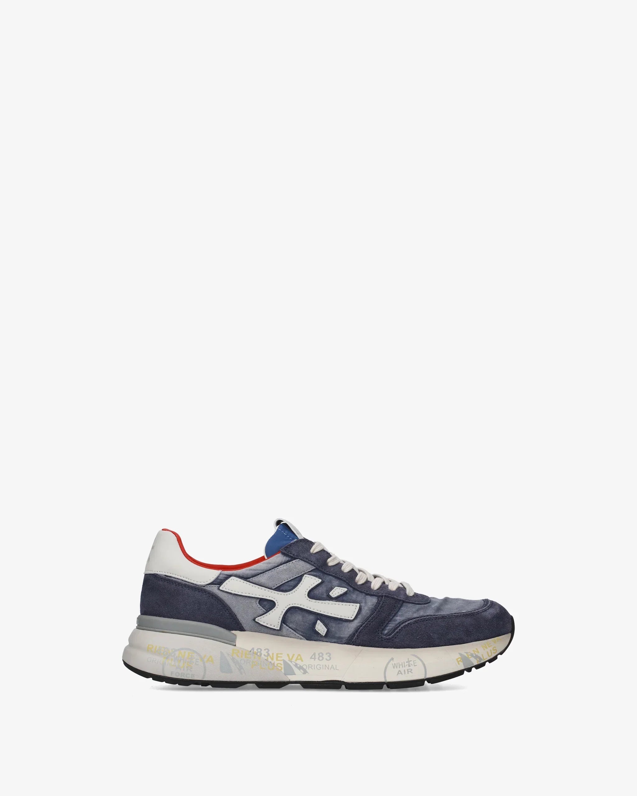Sneaker uomo blu e bianca in pelle e suede con suola chunky e dettagli bianchi e rossi