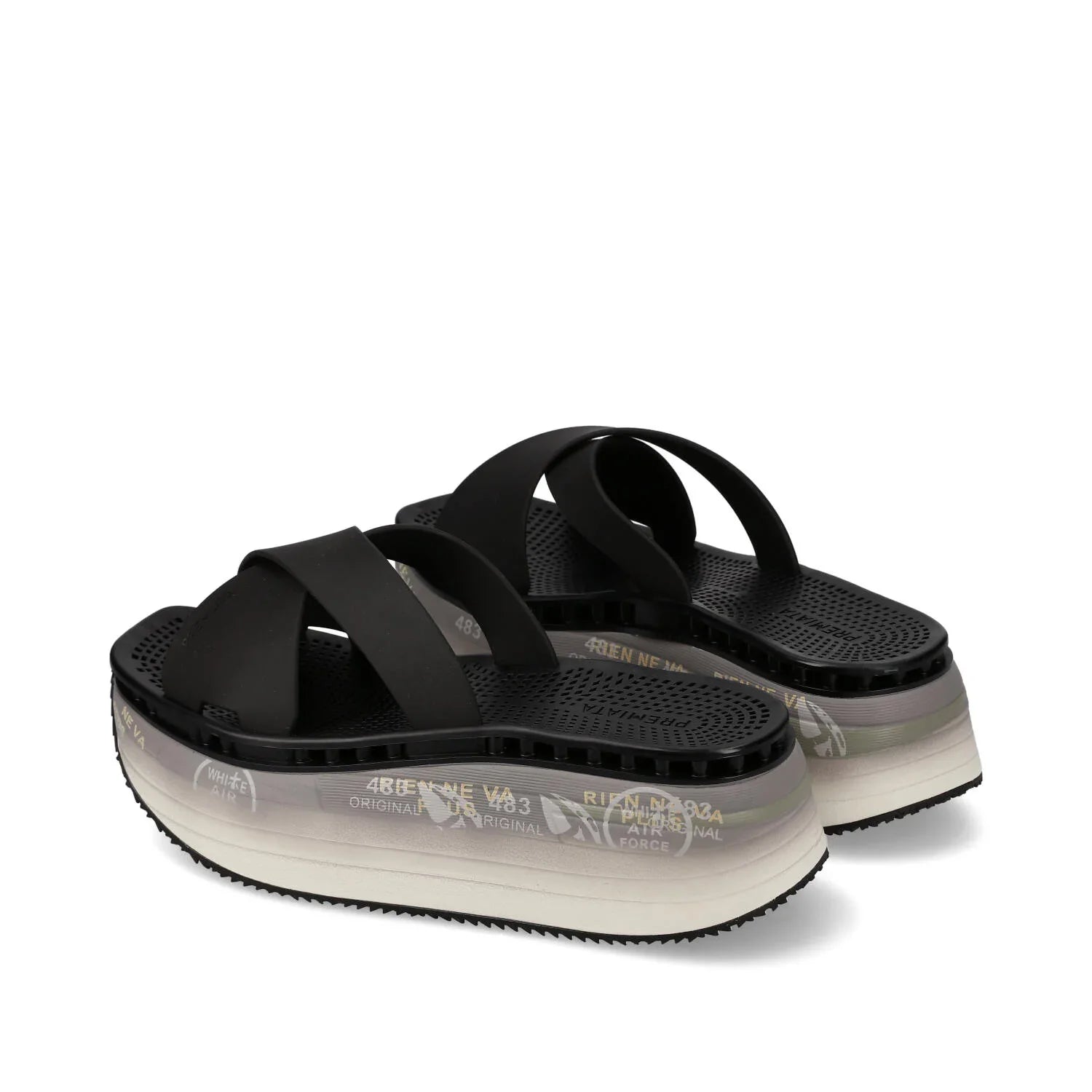 Sandali platform neri da donna con suola alta decorata e fascette incrociate, stile moderno