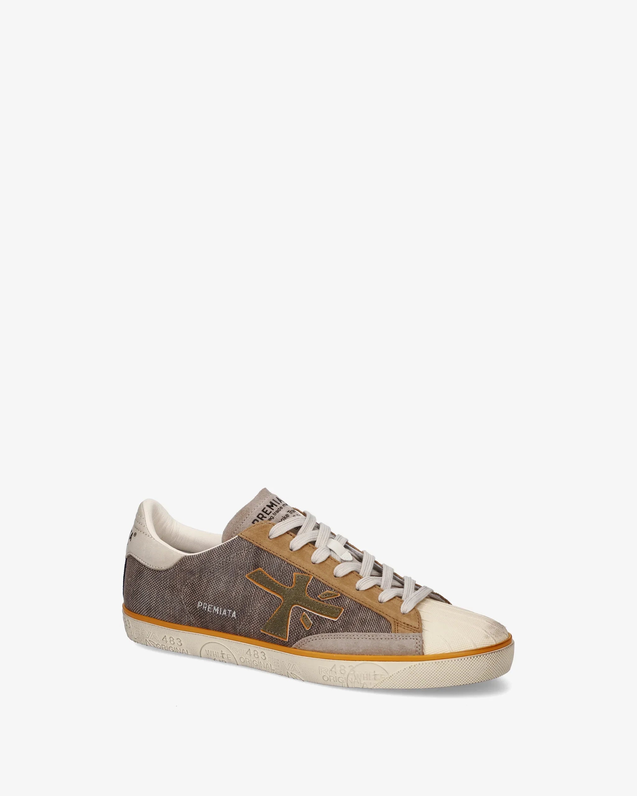Sneaker uomo marrone e beige in tessuto e pelle con logo laterale, lacci chiari