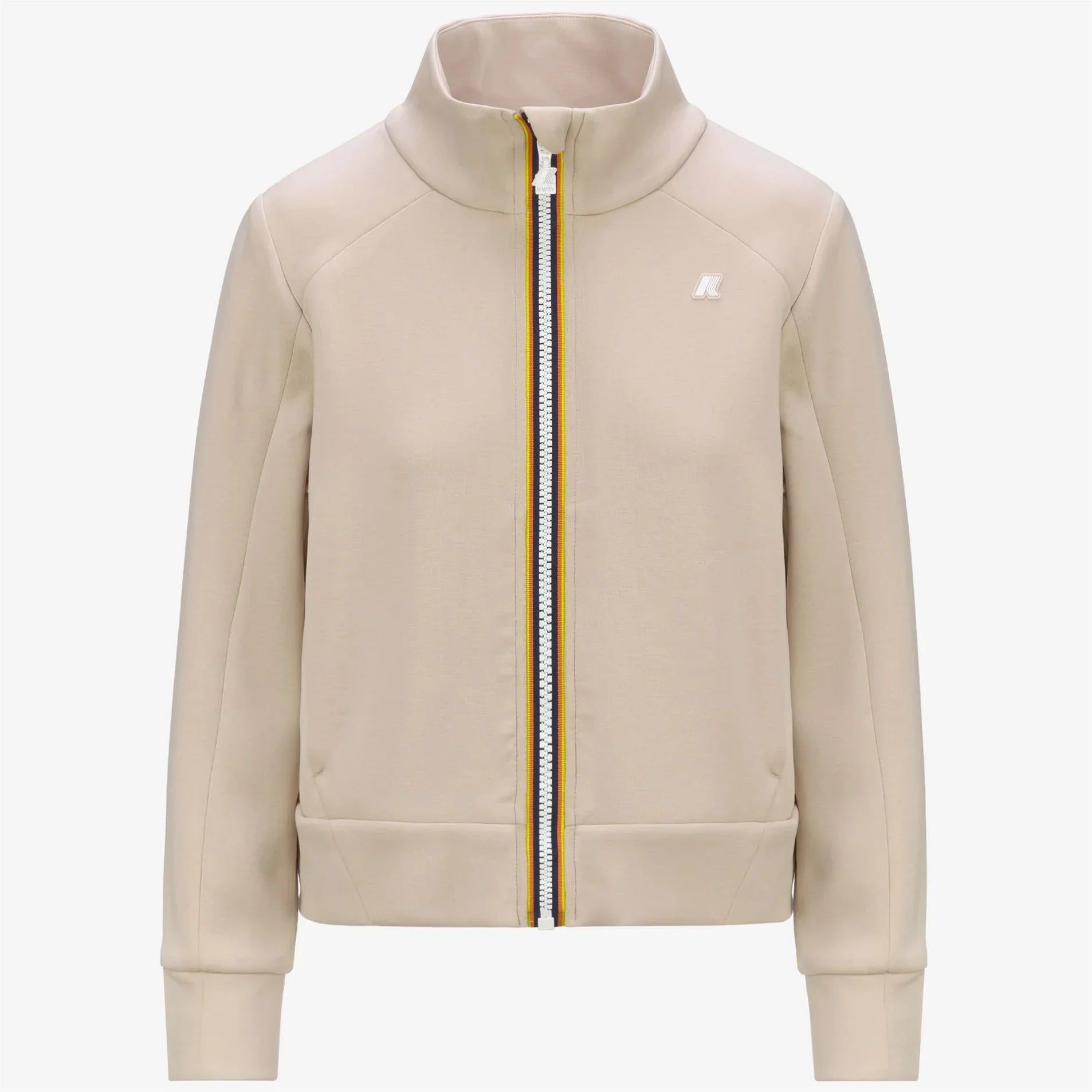 Giacca donna beige con zip centrale, collo alto e dettaglio logo, stile casual elegante.