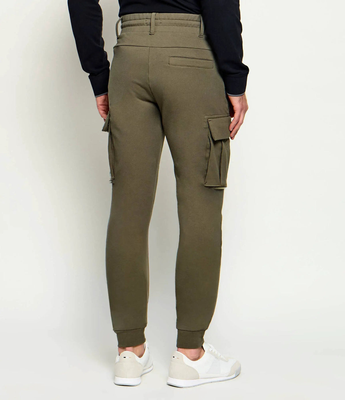 Aeronautica Militare Sweat Pant Cargo Uomo Tea Leaf - Vista Tre Quarti
