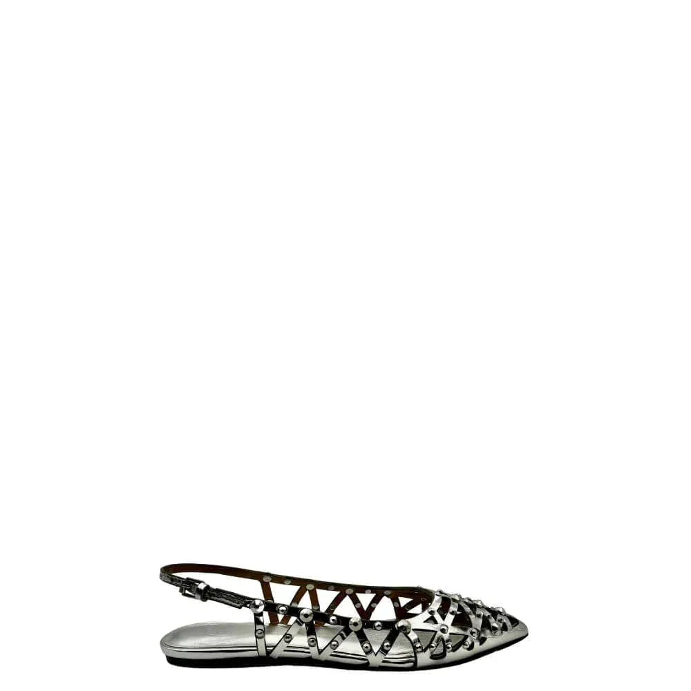 Scarpa flat donna argento con cinturino e dettagli intrecciati, moda primavera estate.