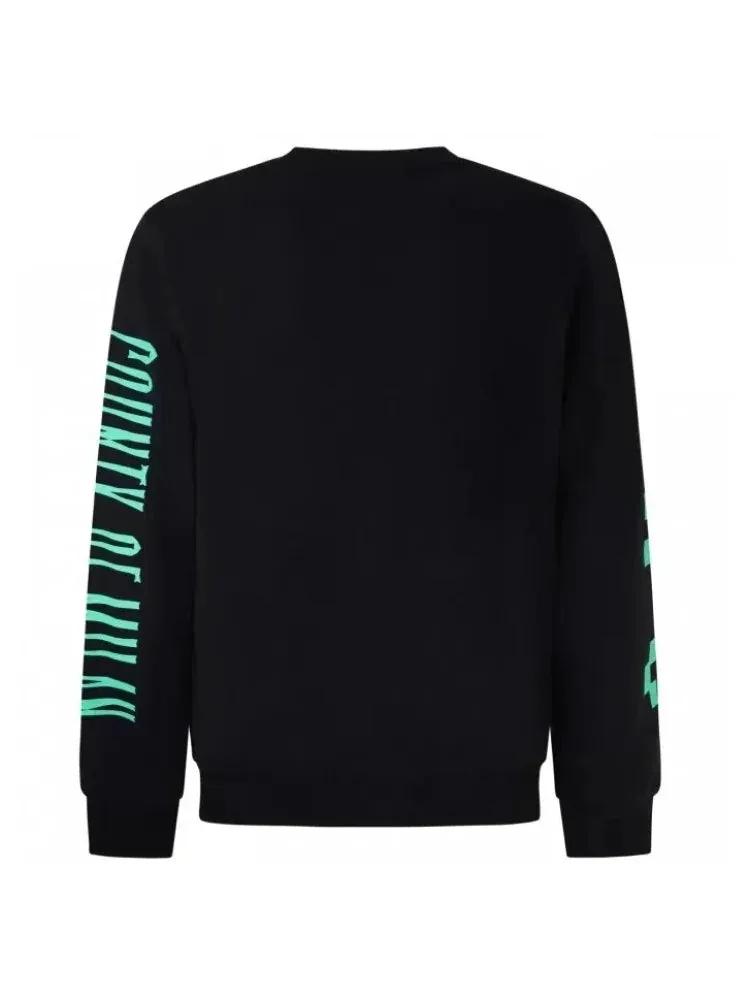 Felpa nera uomo con scritta verde fluo sulle maniche, stile casual moderno
