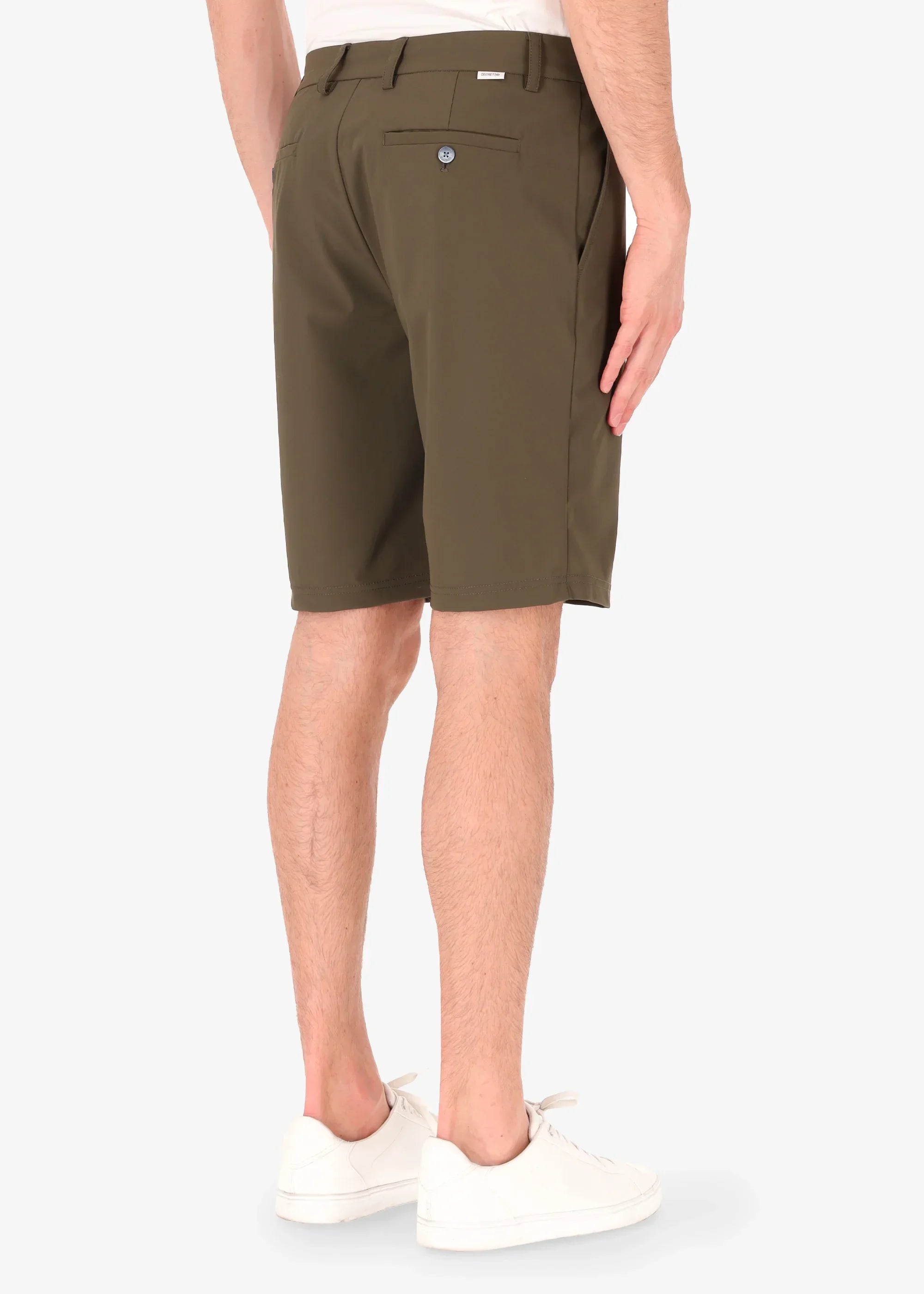 Bermuda uomo verde oliva, modello sartoriale, vista posteriore, stile casual elegante