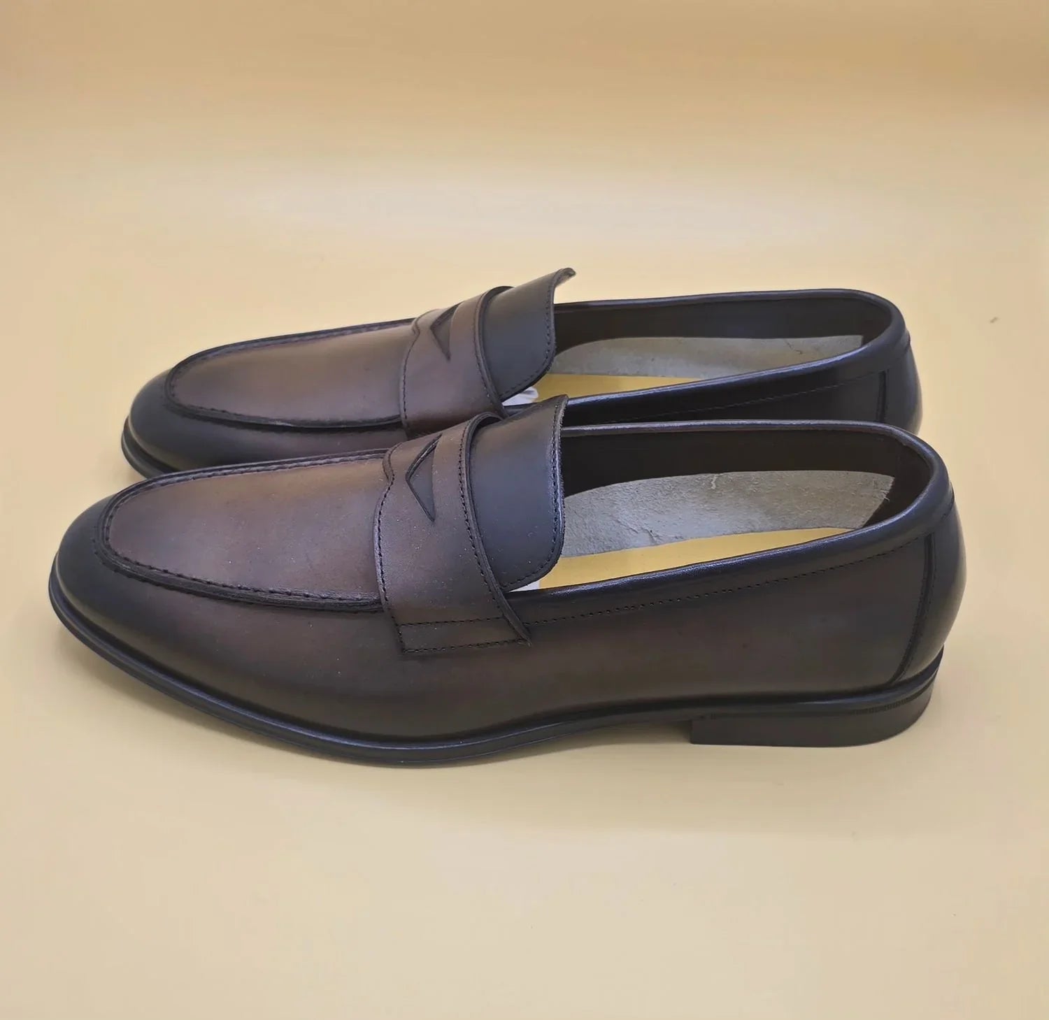 Mocassini penny da uomo in pelle marrone scuro, eleganti, moda Made in Italy