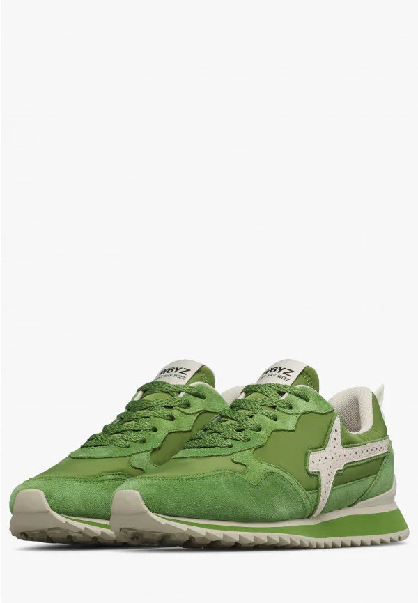 Sneakers verdi uomo in pelle e suede con dettaglio laterale bianco, stile sportivo