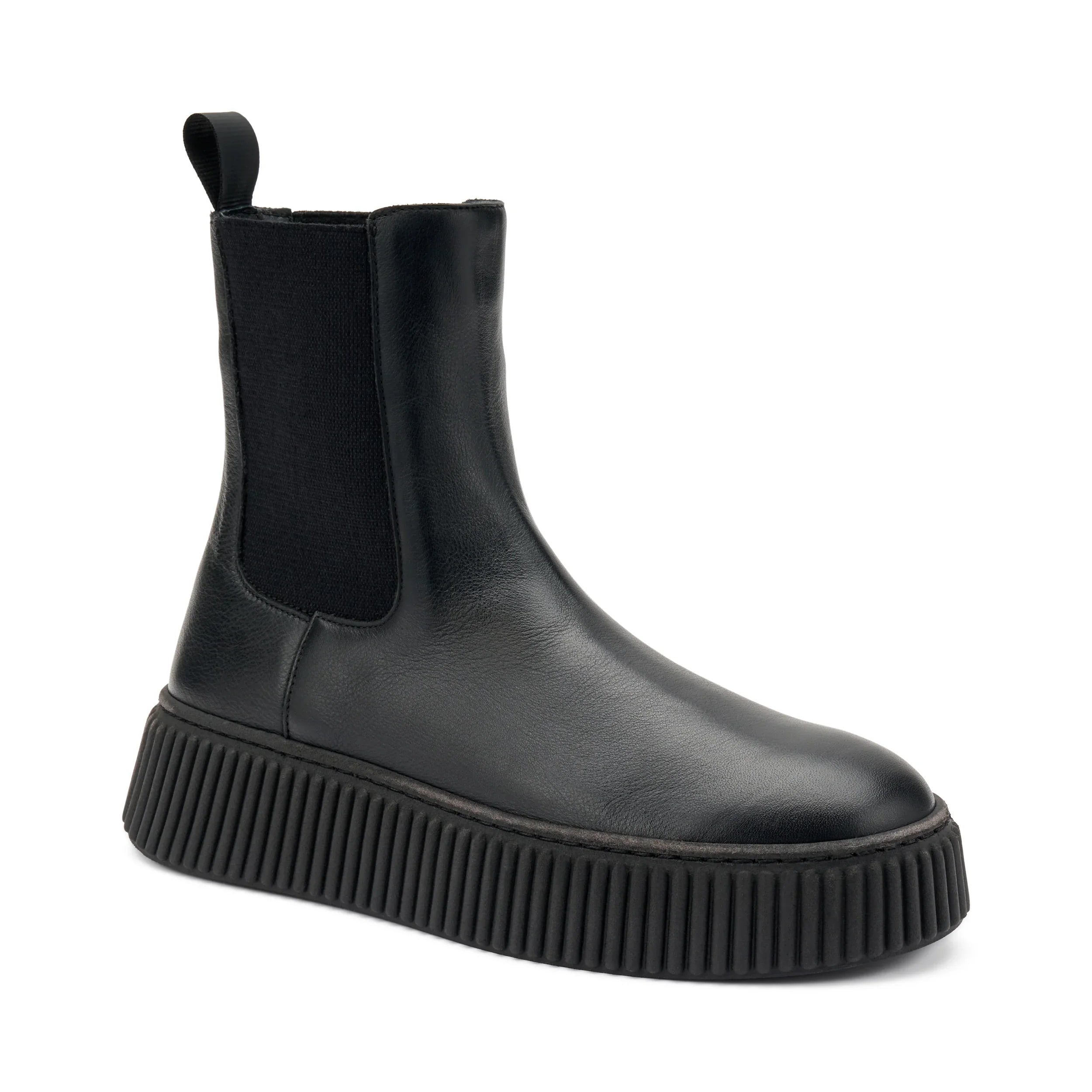 Stivaletto donna nero in pelle con elastico laterale e suola alta scanalata