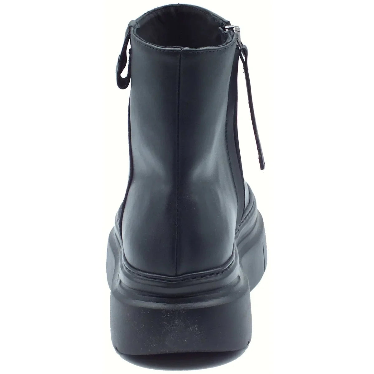 Stivaletto nero in pelle con suola alta, vista posteriore, modello beatles donna