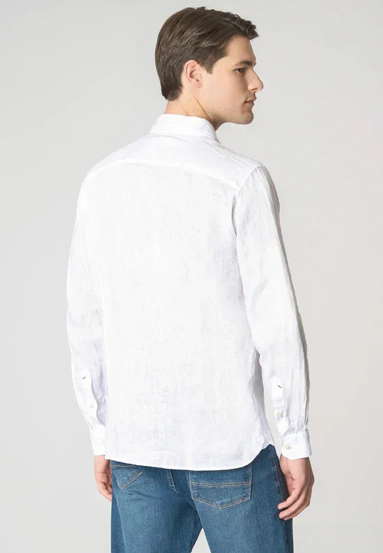 Camicia uomo bianca maniche lunghe in lino vista posteriore, abbigliamento casual