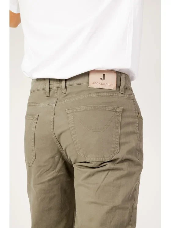 Pantalone da uomo verde slim fit Jeckerson con cinque tasche, dettaglio patch sul retro