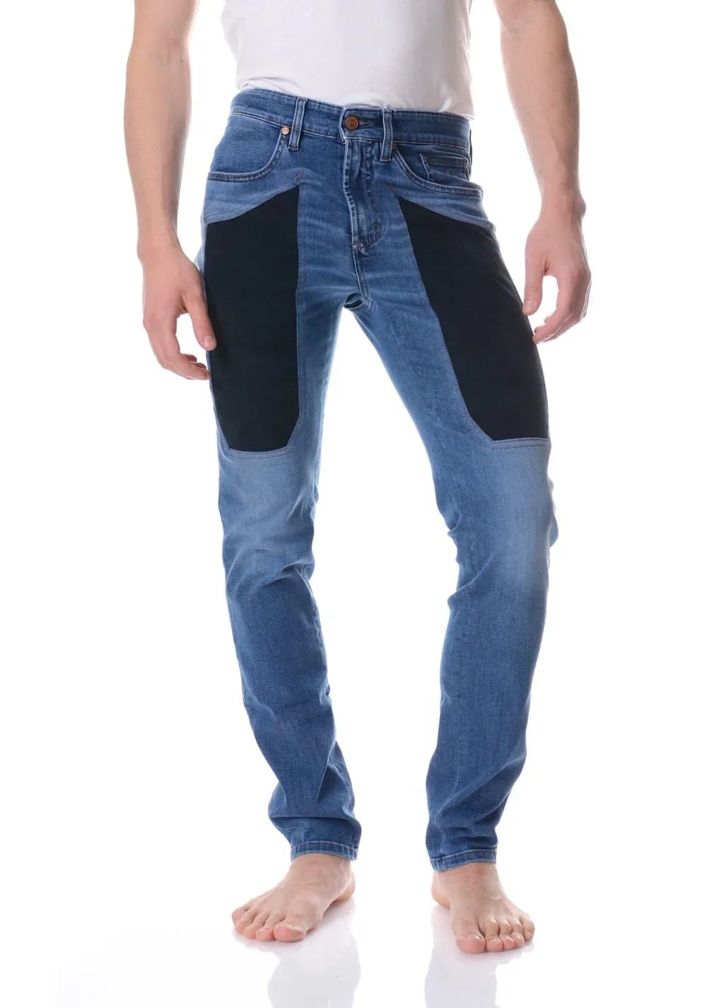 Jeans uomo slim fit in denim blu con pannelli scuri sul davanti