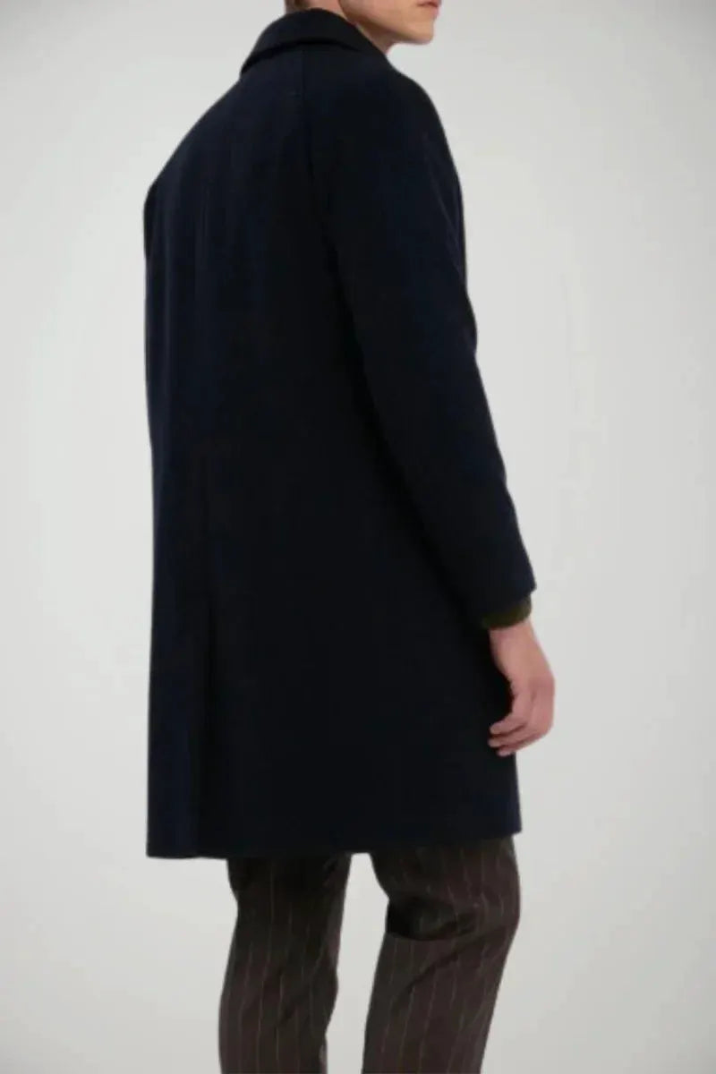 Cappotto uomo blu scuro in lana, vestibilità classica, visto di schiena