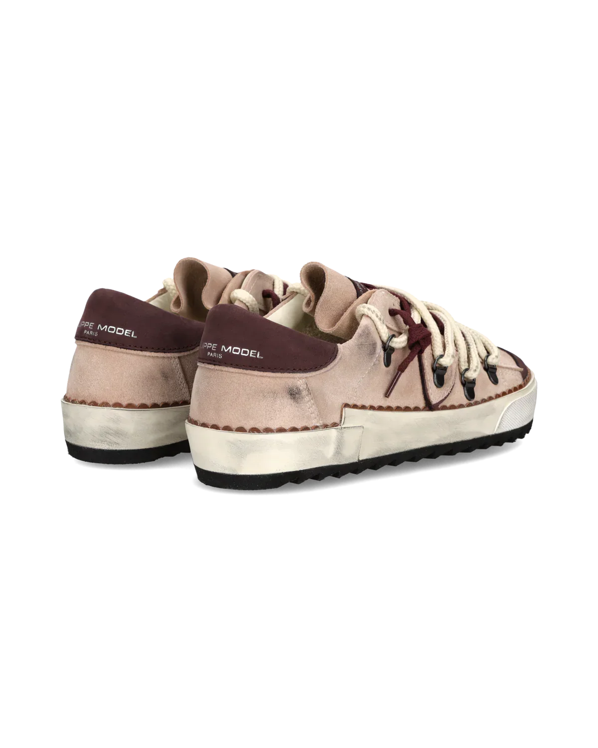 Sneaker donna in suede rosa e bordeaux con suola vintage e lacci spessi, vista posteriore