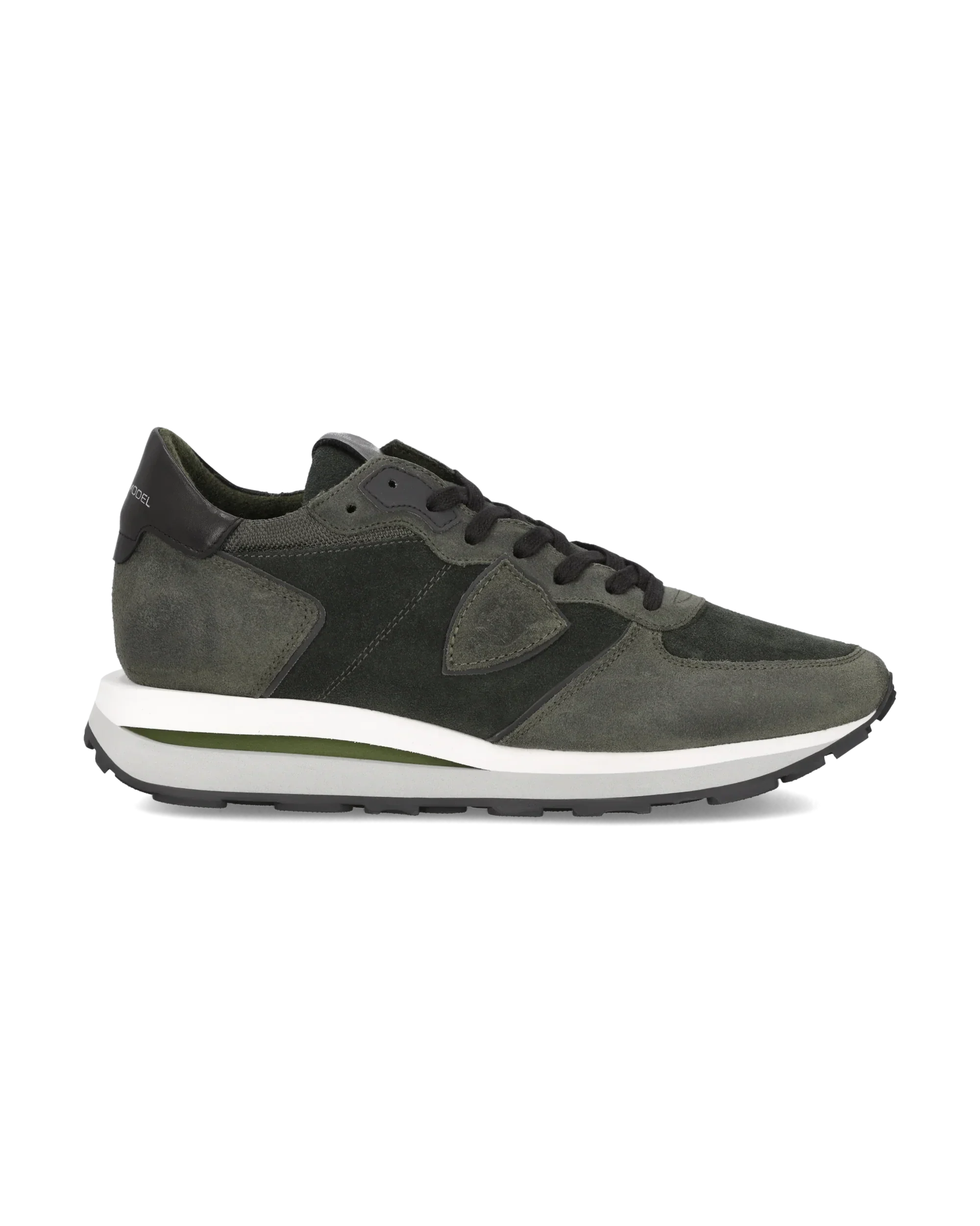 Sneaker uomo verde e grigio in suede con suola bianca e dettagli neri, stile casual.