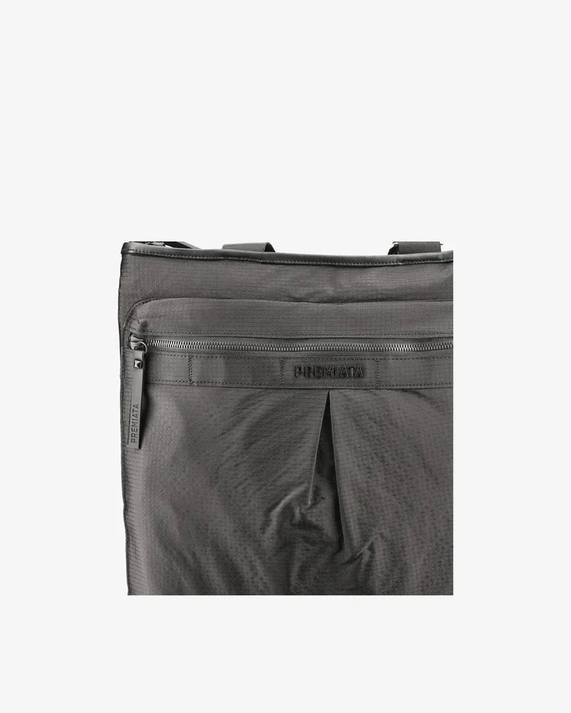 Zaino grigio da uomo con tasca frontale e zip, design moderno, tessuto tecnico
