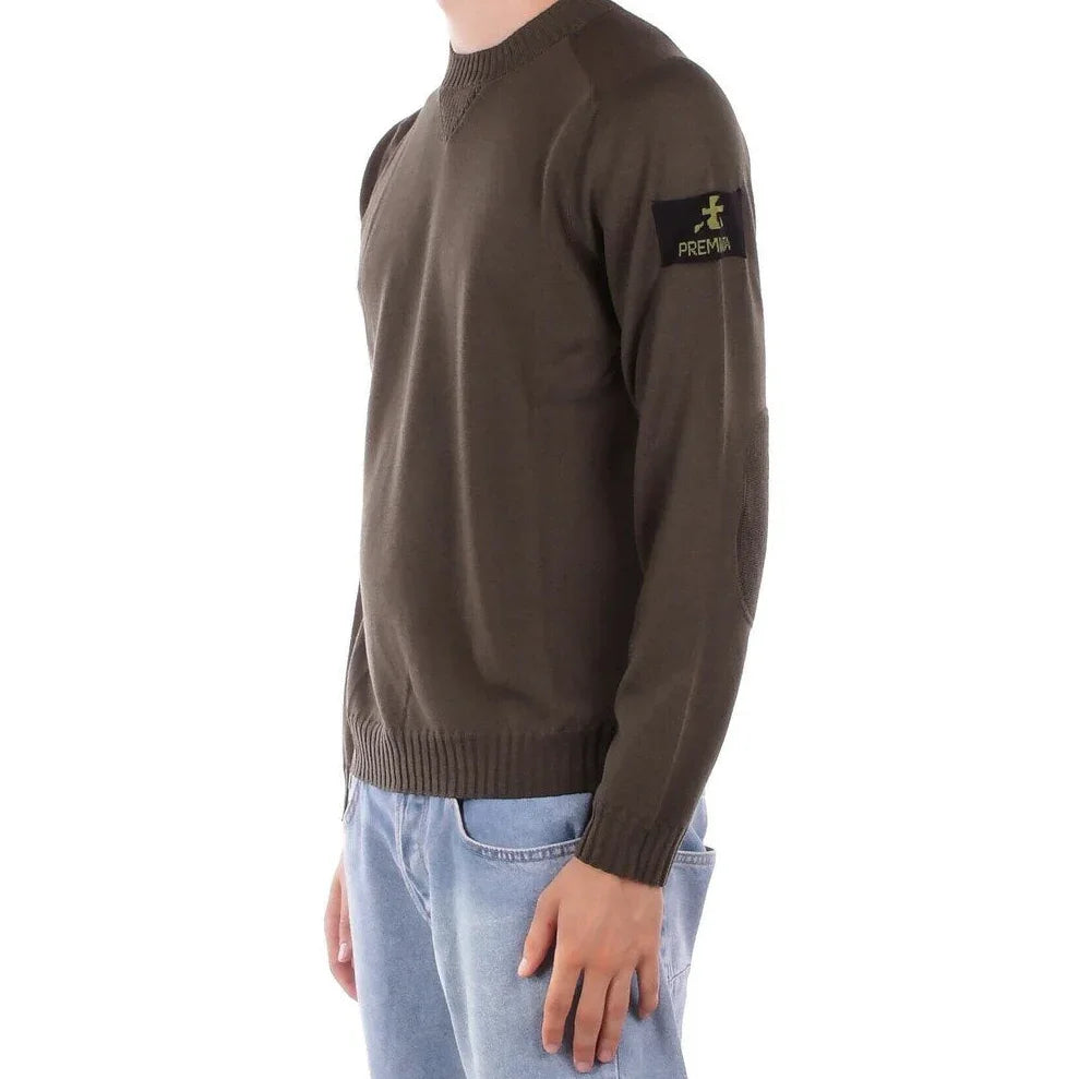 Maglione verde uomo girocollo in lana merinos con patch sulla manica, stile casual
