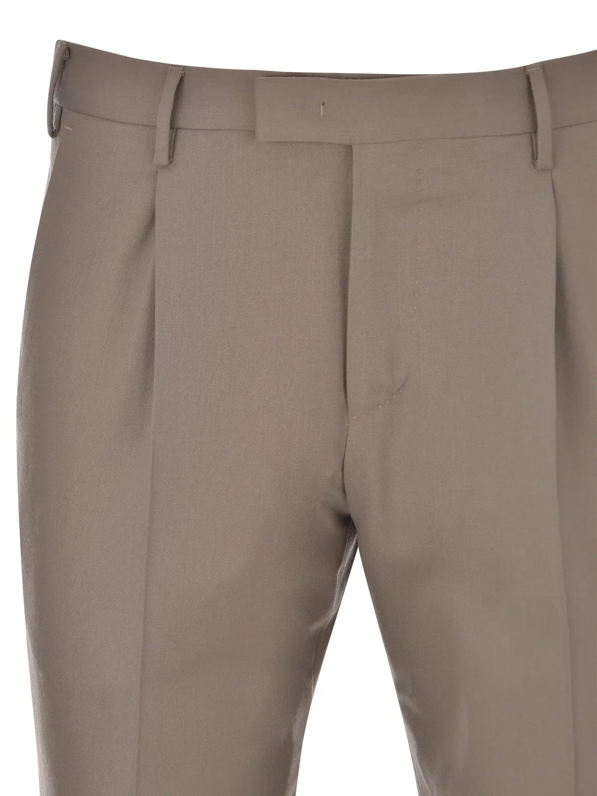Pantalone elegante uomo beige chiaro con pinces, tessuto liscio, stile classico.