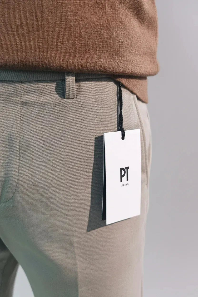 Pantalone sartoriale beige uomo con etichetta PT Torino, moda elegante Made in Italy
