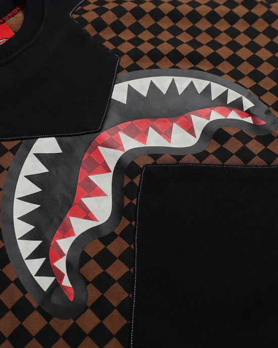 Maglia nera con fantasia a scacchi marrone e dettaglio grafico denti bianchi e rossi, moda uomo