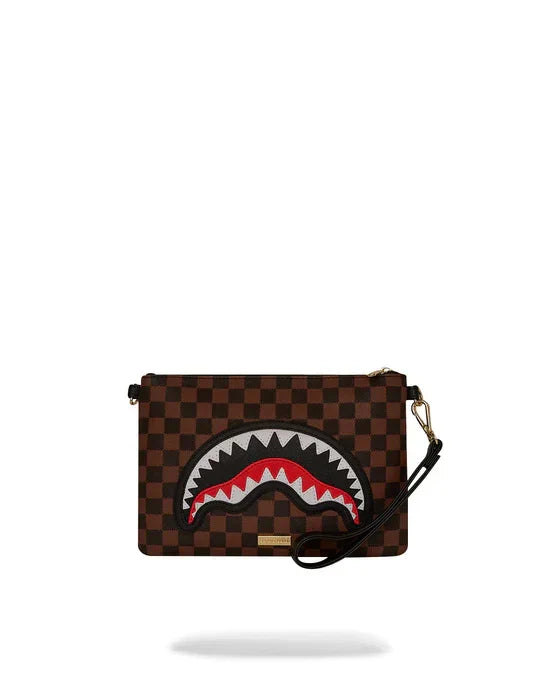 Clutch uomo fantasia a scacchi marrone con dettaglio grafico squalo e polsino removibile