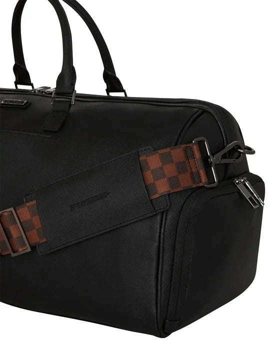 Borsa da viaggio nera con tracolla regolabile a motivo quadrettato marrone