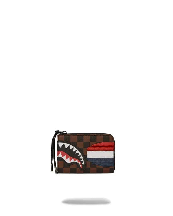 Portafoglio a scacchi marrone con zip, decorazione bocca di squalo e dettagli tricolore