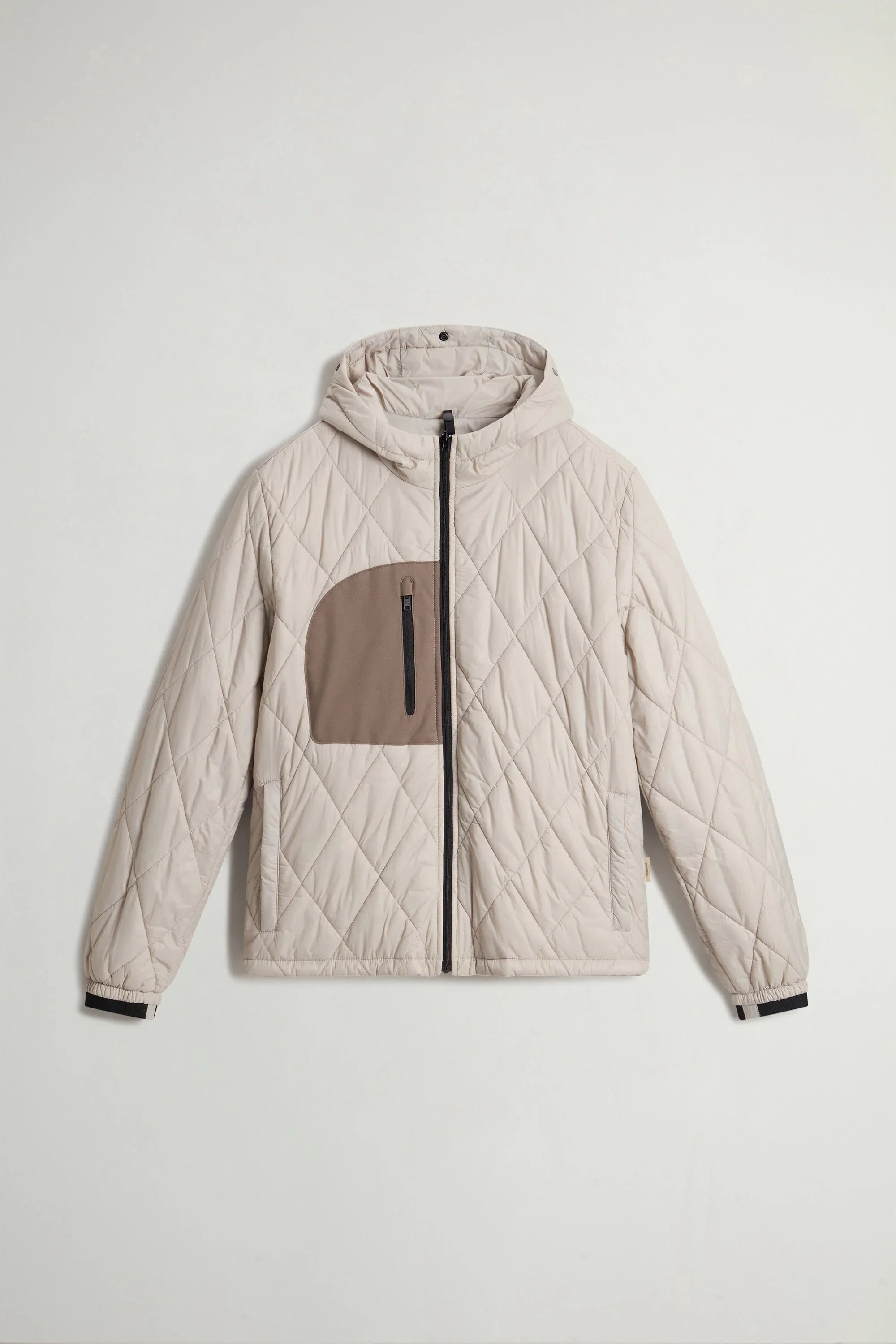 Giacca trapuntata beige uomo con cappuccio e tasca marrone, zip frontale, stile casual
