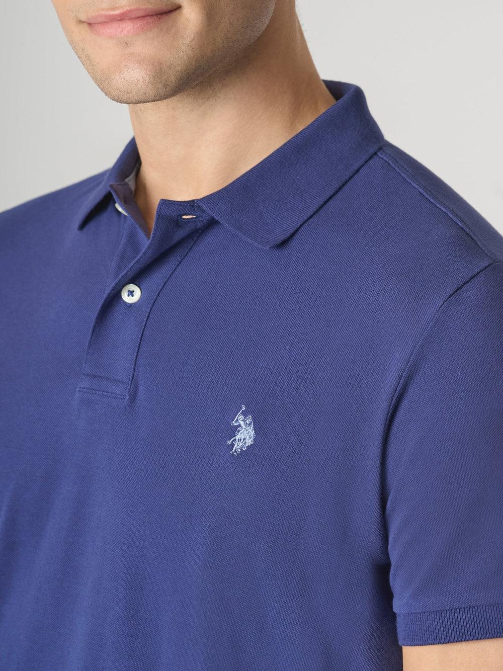 Polo uomo blu con logo ricamato, manica corta, stile casual elegante