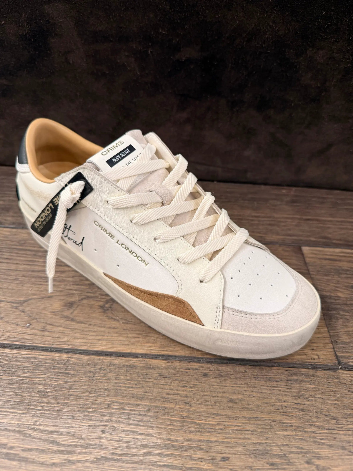 Sneaker Uomo Crime London Sk8 Deluxe Bianco Nero 10103AA9.10 - Vista Posteriore e Dettagli