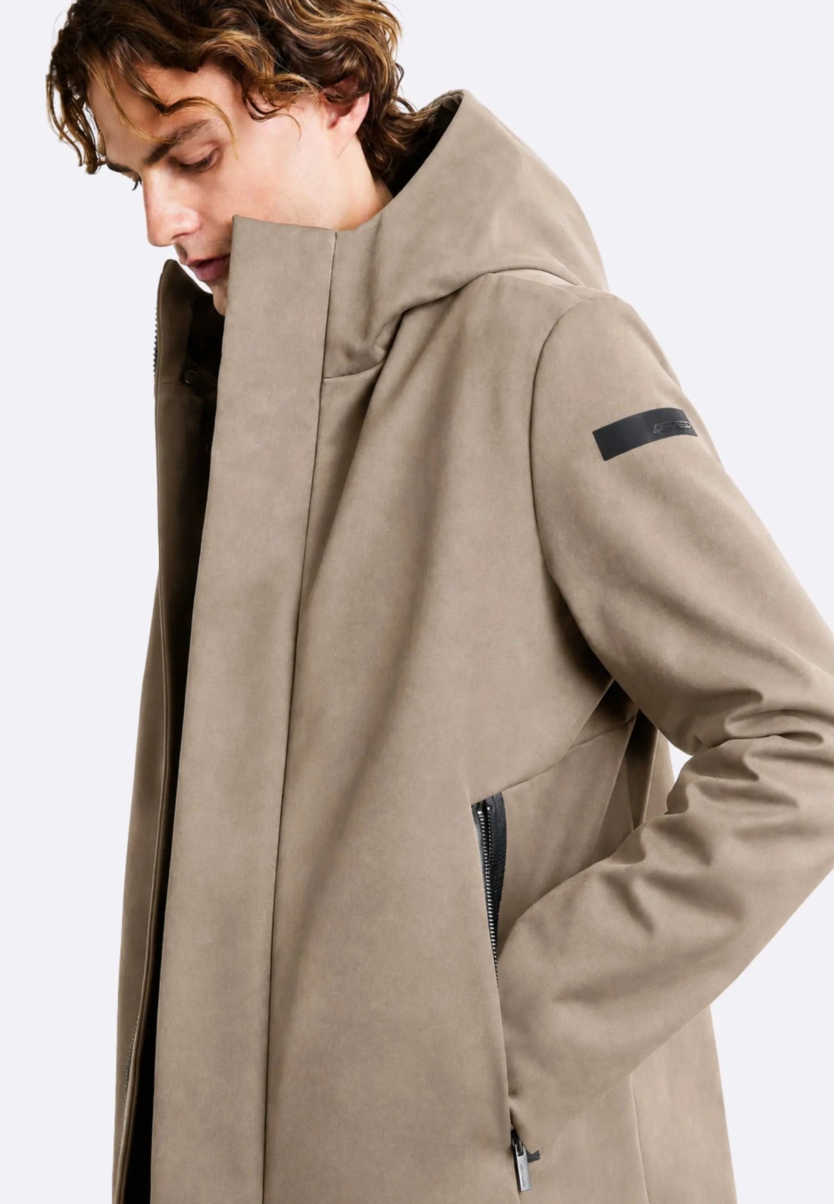 RRD W26090 Trench Hut Thermo Jacket White Sand - Logo manica