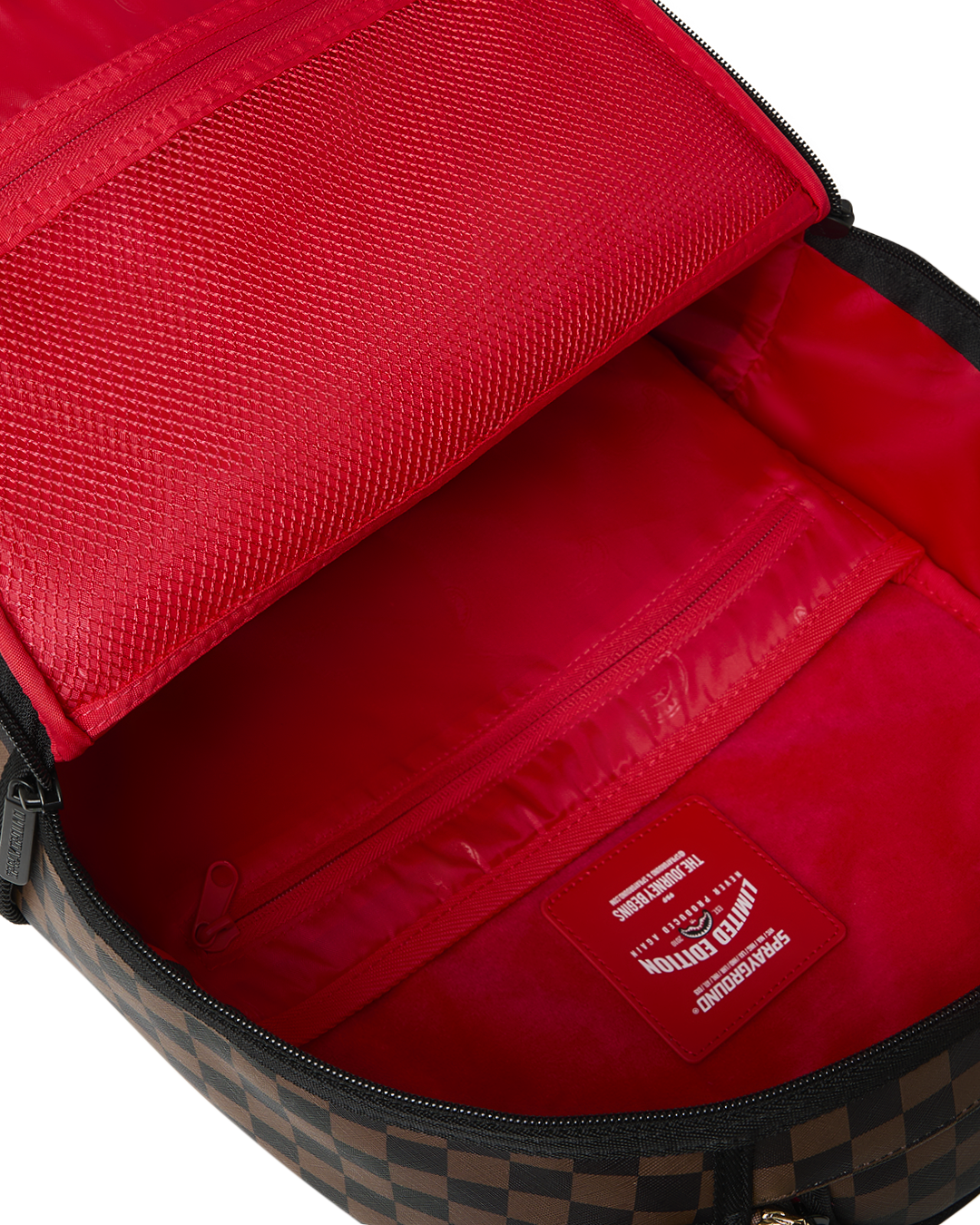 Sprayground USPS Shark Stamp - Vista completa con pattern