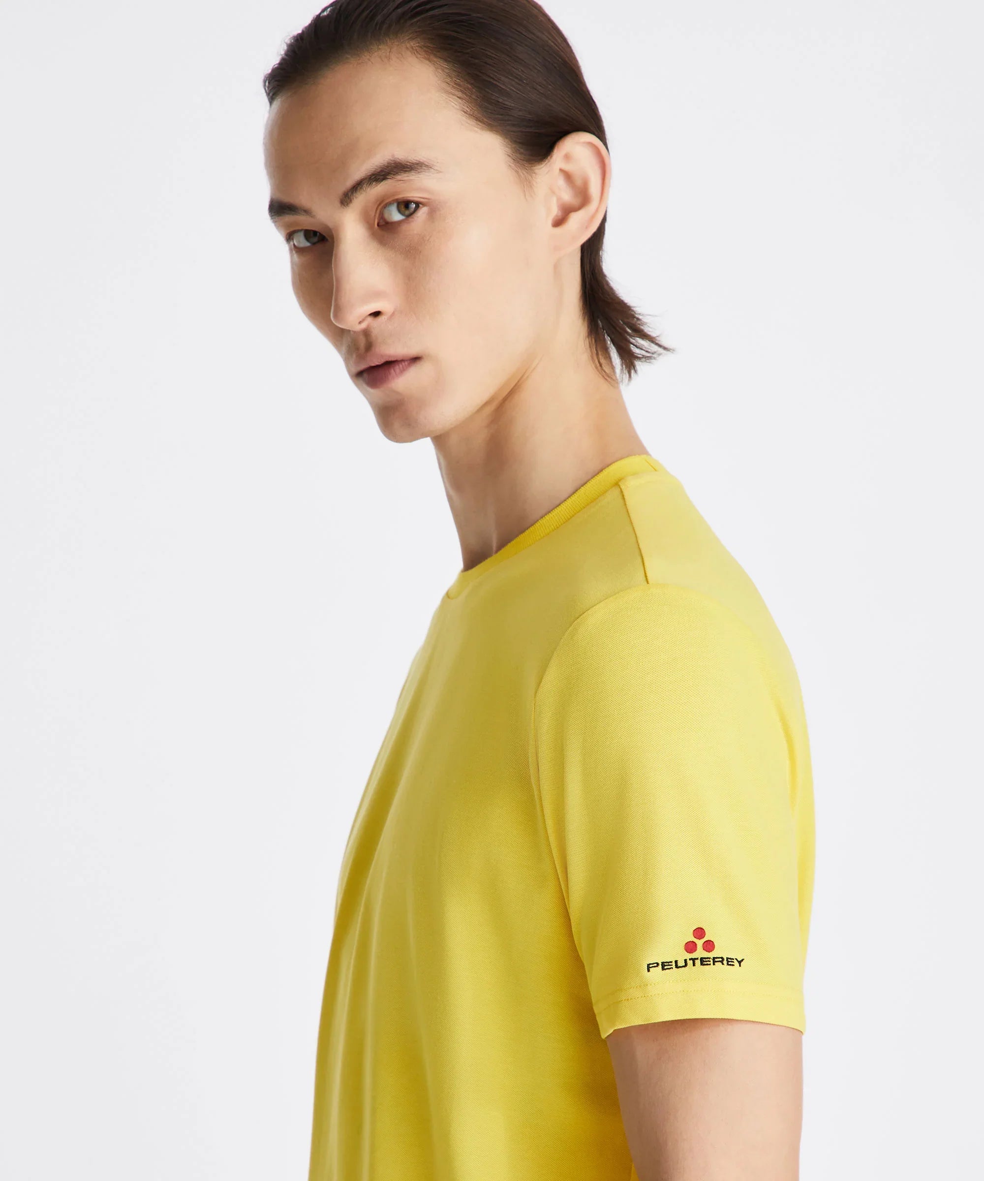 Maglietta uomo gialla Peuterey manica corta, logo stampato sulla manica, moda primavera estate.