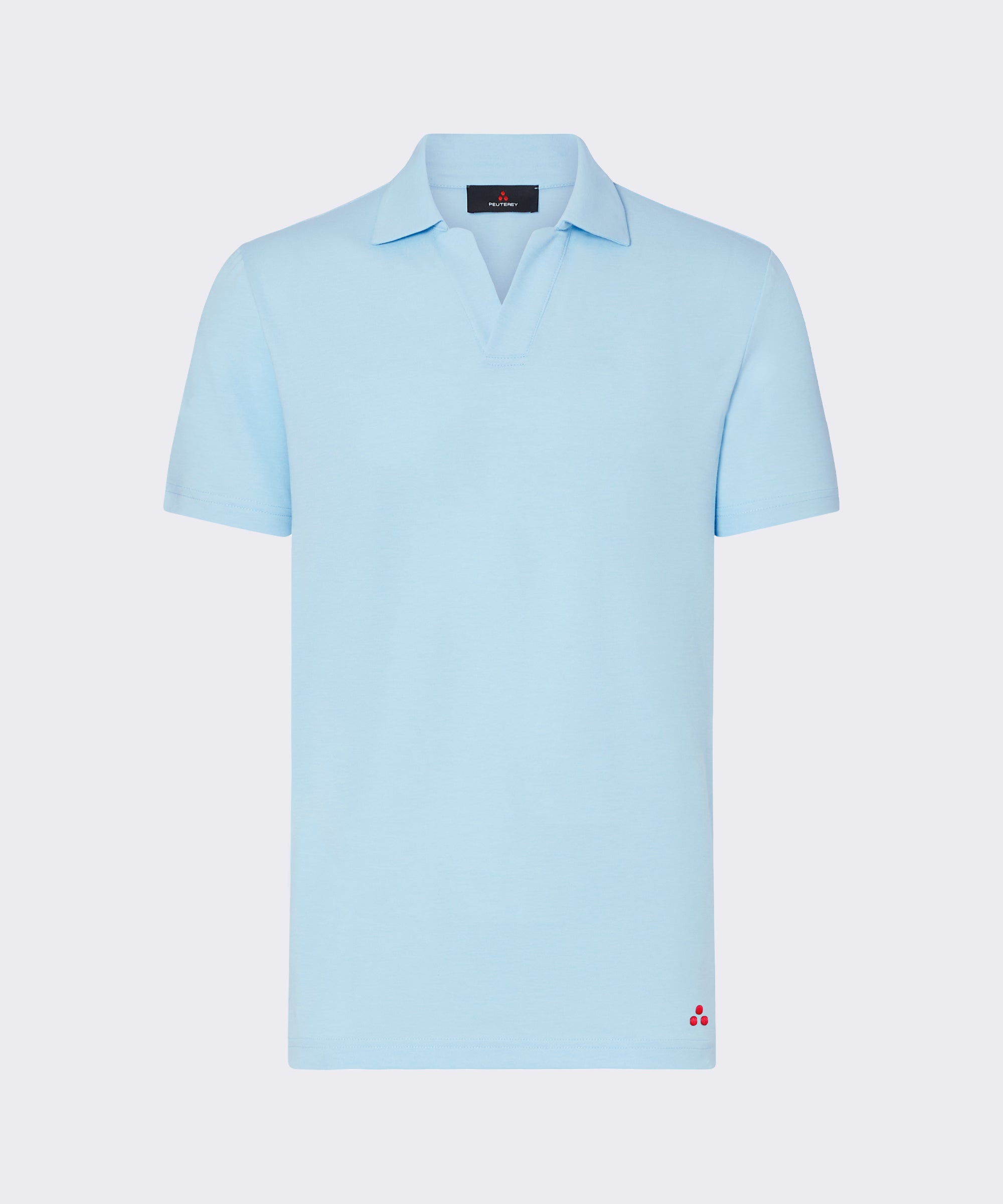 Maglietta polo PEUTEREY PEU5847 290 NEW HELGO in tessuto morbido, mostra il colletto e i dettagli eleganti della marca italiana.