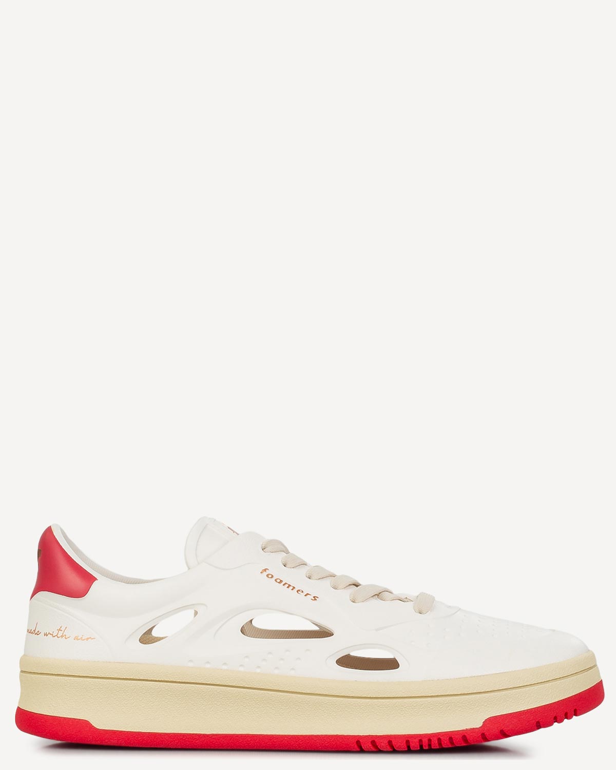 Baskets FOAMERS F2 004 OFF WHITE ROUGES en caoutchouc EVA