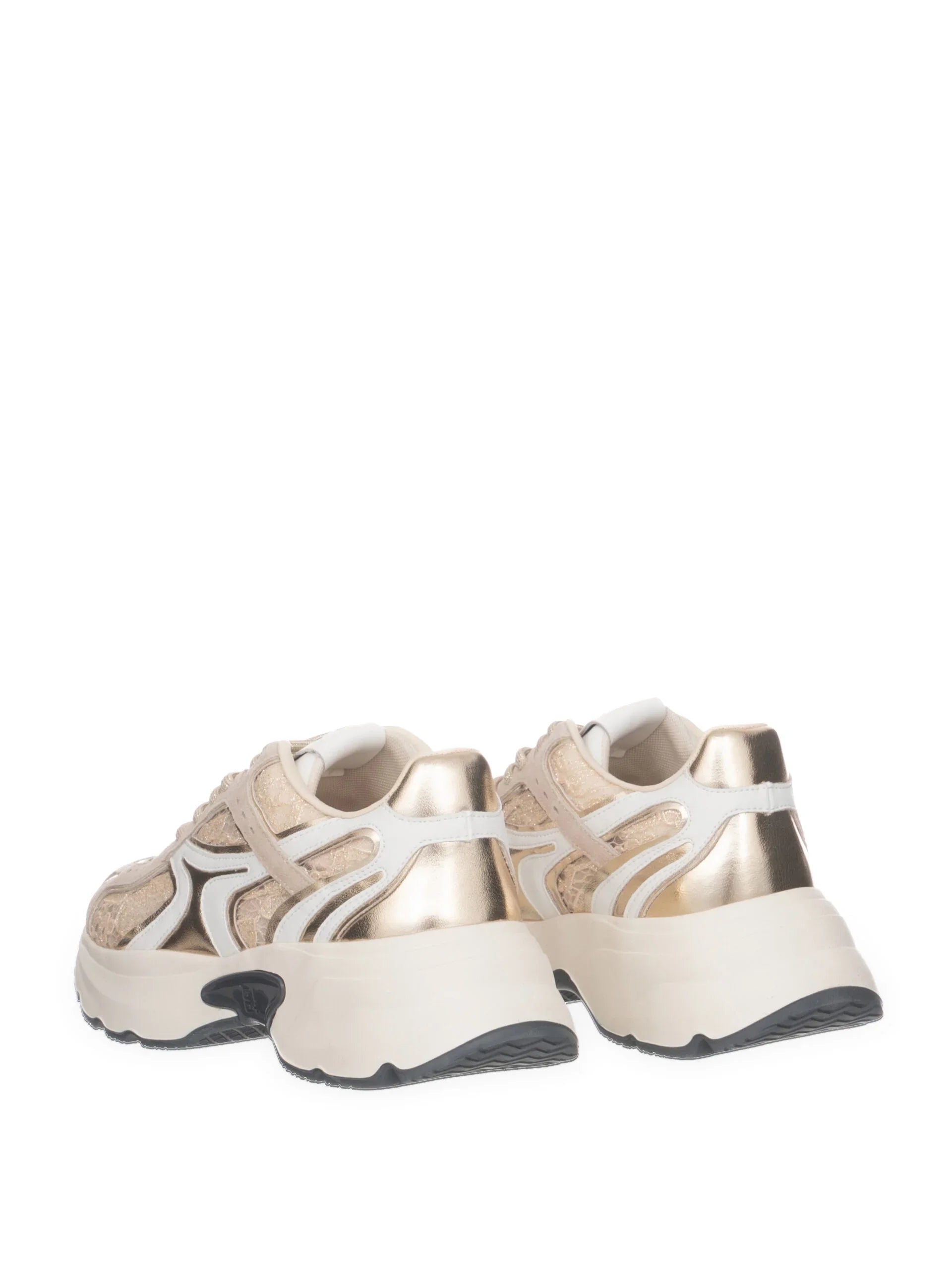Sneakers donna oro beige con suola spessa, dettagli bianchi e neri, stile moderno