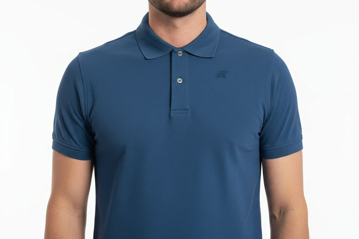 Polo uomo blu a maniche corte, colletto classico, stile elegante casual